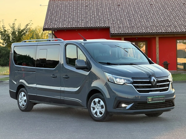 RENAULT Trafic 2023 — imagine 9