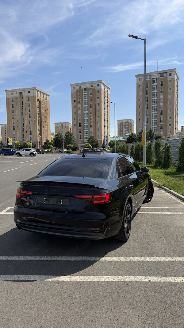 AUDI A4 2018 — imagine 4
