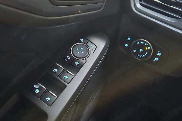 FORD Focus 2020 — imagine 9