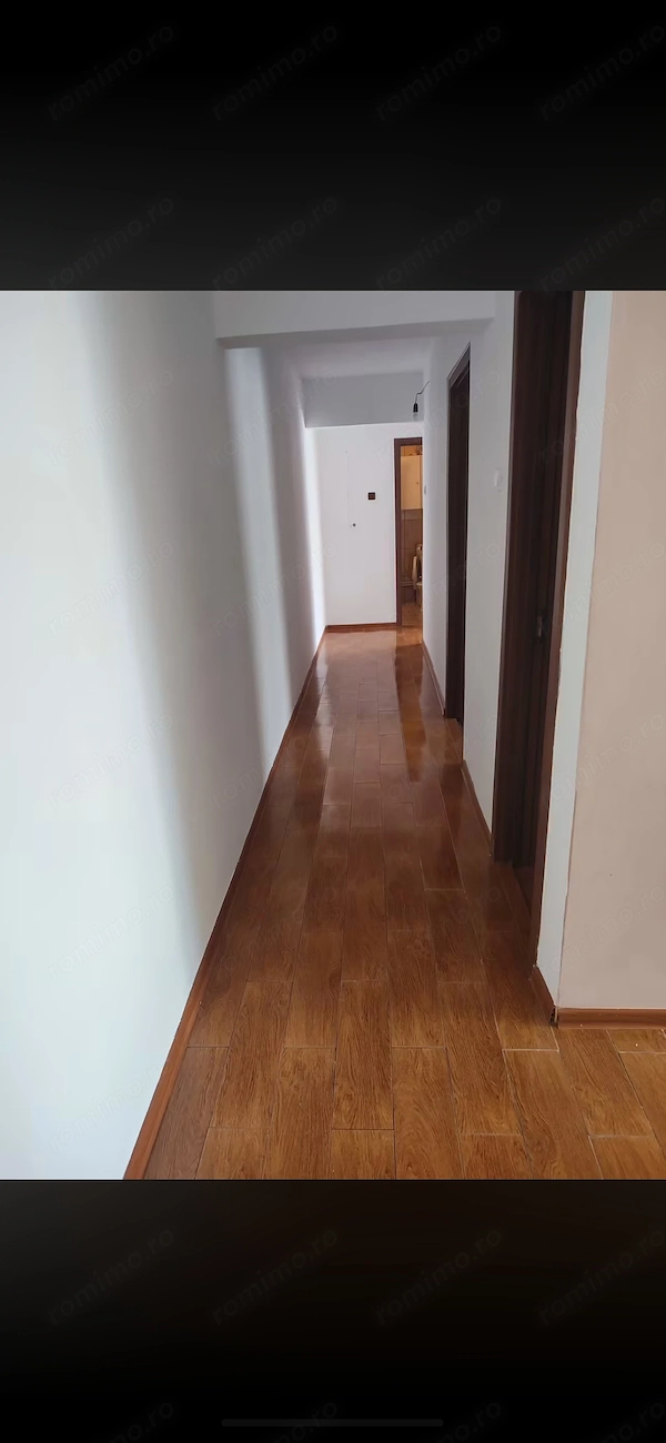 Apartament spațios cu 3 camere decomandat,de vânzare — fotografia 1