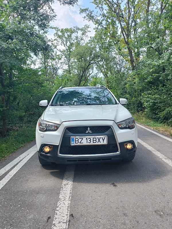 MITSUBISHI ASX