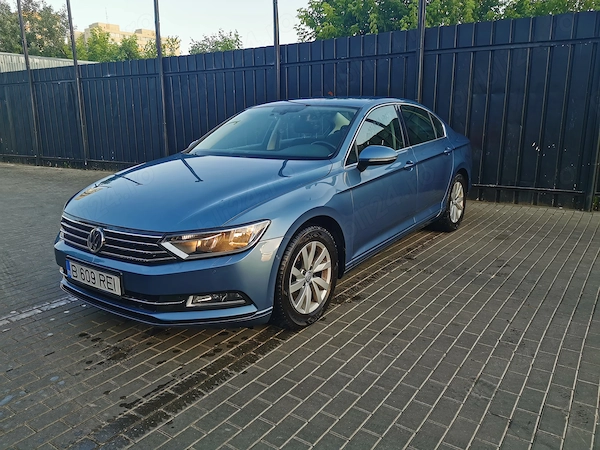VOLKSWAGEN Passat 2018 — imagine 14