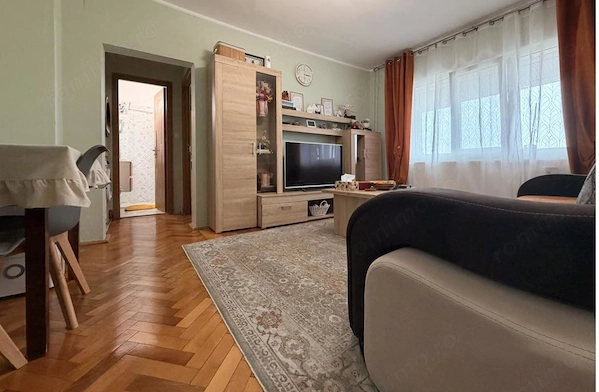 Apartament 3 camere, semidecomandat, 51 mp utili, etaj 7-Timisoara — fotografia 2