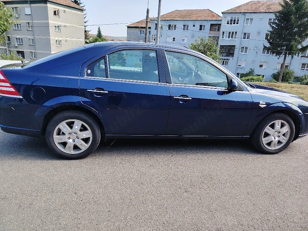 FORD Mondeo 2006 — imagine 2