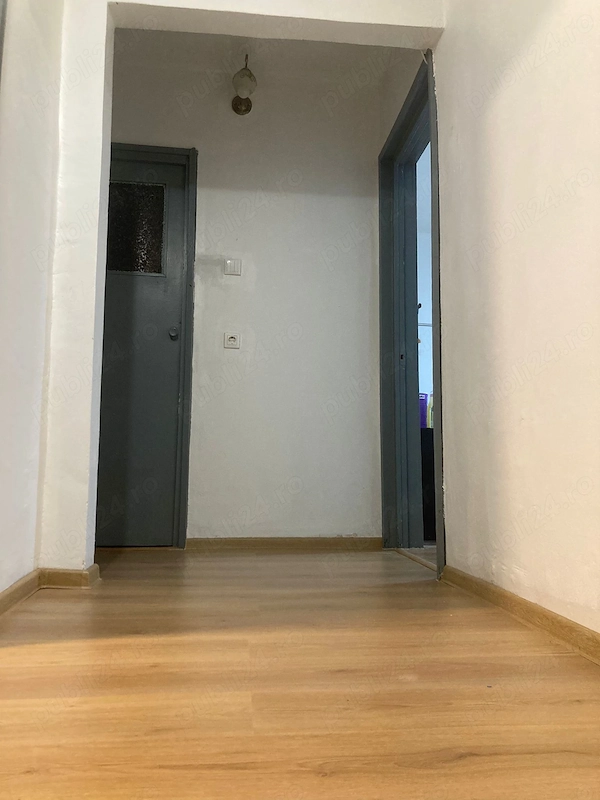 Apartament cu 2 camere decomandat Strada Silistra cu boxa,centrala si aer conditionat — fotografia 3