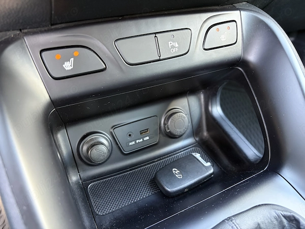 HYUNDAI ix35 2012 — imagine 16