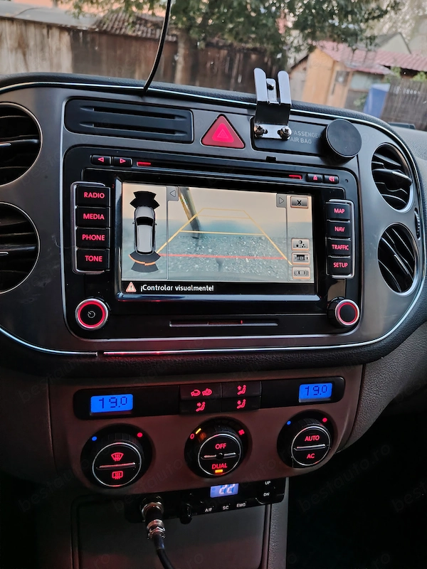 VOLKSWAGEN Tiguan 2009 — imagine 10