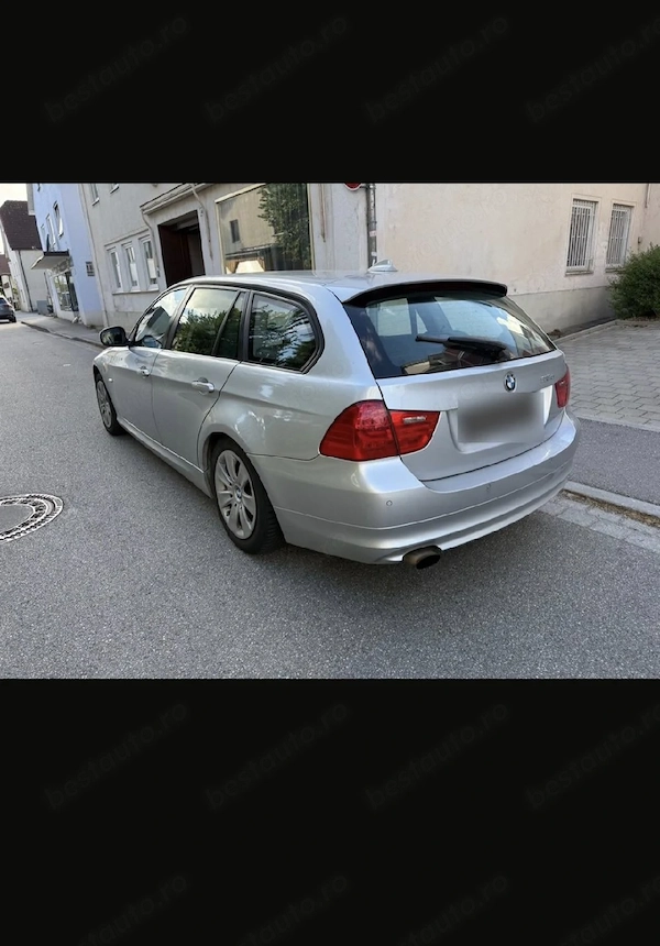 BMW 3 Series 2011 — imagine 5