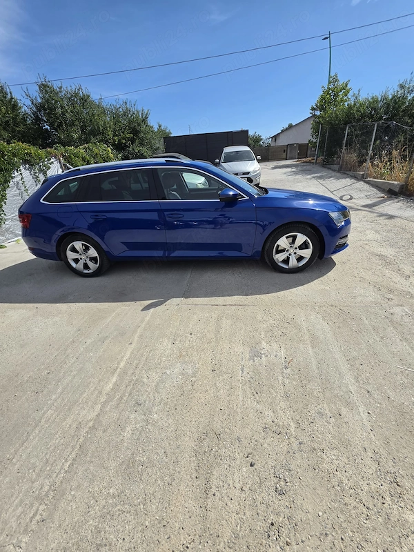 SKODA Superb 2022 — imagine 4