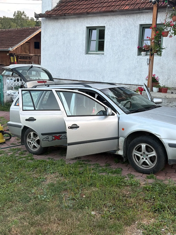 SKODA Octavia 2000 — imagine 5