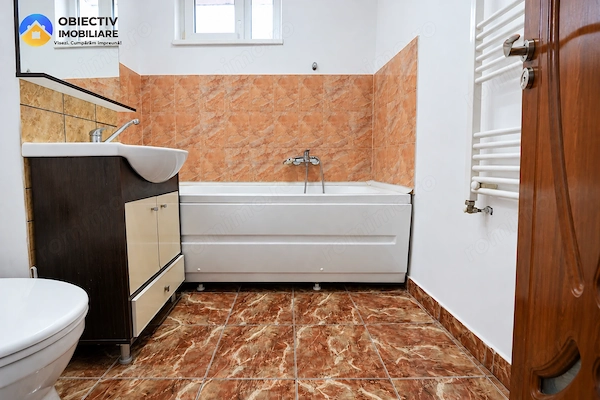 Apartament 2 camere centru, str. Mihai Eminescu, Piatra-Neamt — fotografia 3