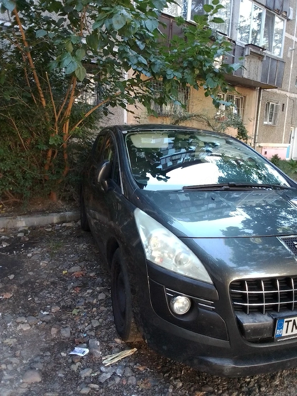 PEUGEOT 3008 2010 — imagine 4