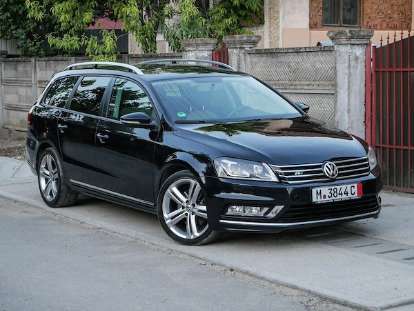 VOLKSWAGEN Passat 2014 — imagine 1