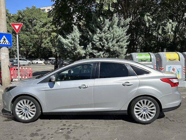 FORD Focus 2013 — imagine 2