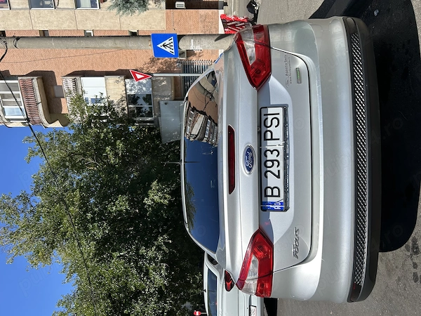 FORD Focus 2013 — imagine 4