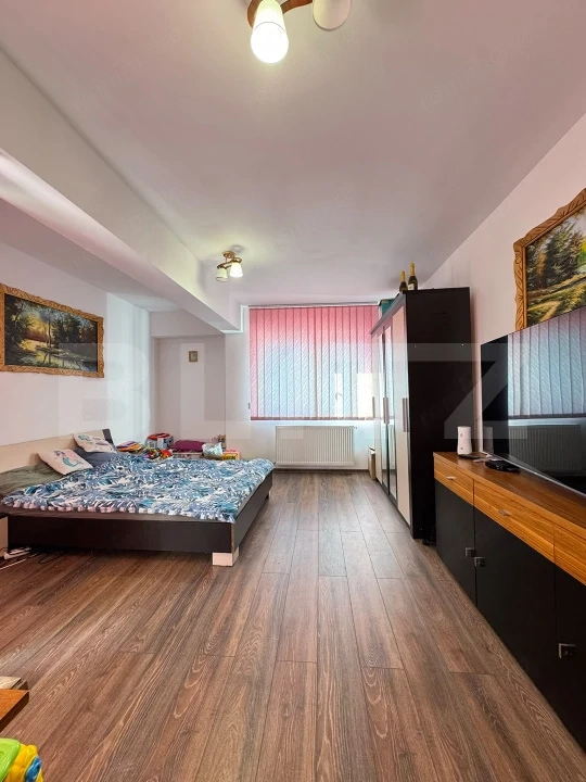 Apartament decomandat, 2 camere, 62mp+2 balcoane, parcare inclusă, Eroilor — fotografia 1
