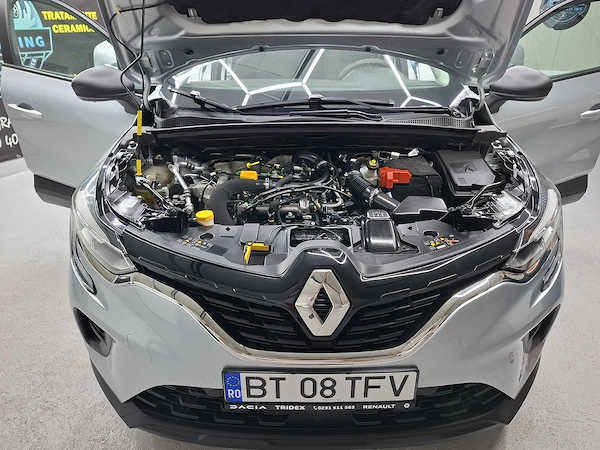RENAULT Captur 2021 — imagine 7