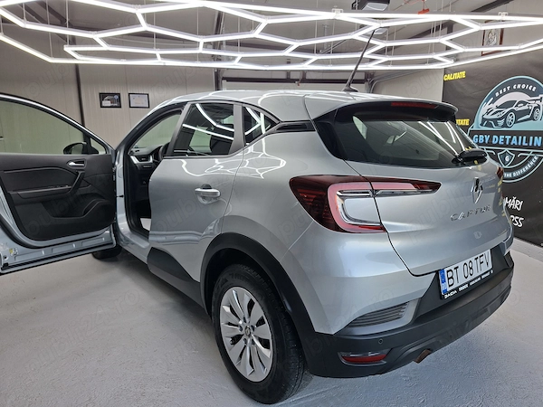 RENAULT Captur 2021 — imagine 4