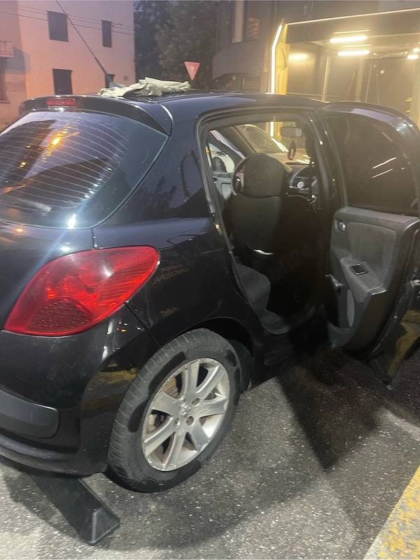 PEUGEOT 207 2007 — imagine 4