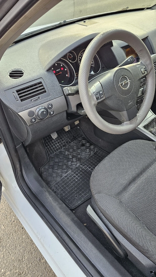 OPEL Astra 2006 — imagine 6