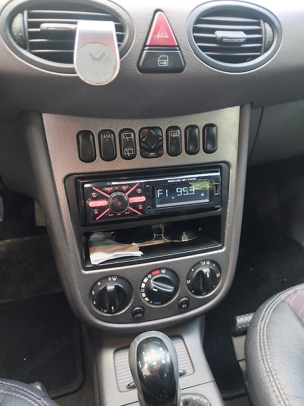 MERCEDES-BENZ A-Class 2002 — imagine 4