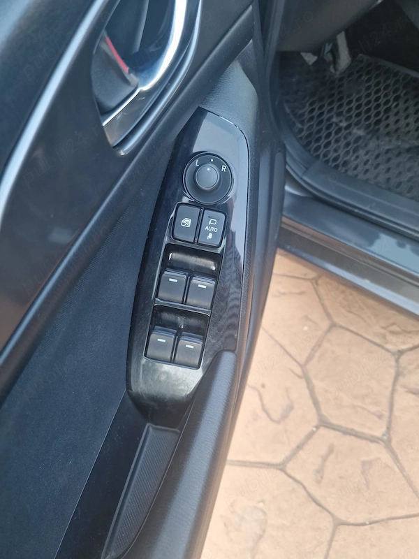 MAZDA 3 2018 — imagine 7