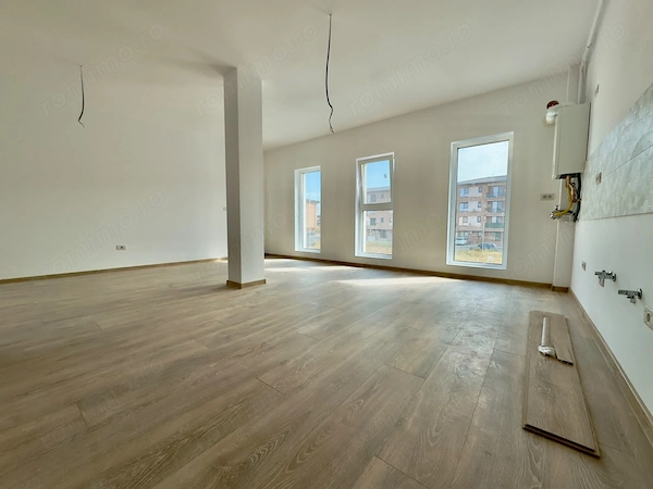 Disponibil Imediat.Luminos.Spatios.Etaj 2.Langa ESO! — fotografia 3