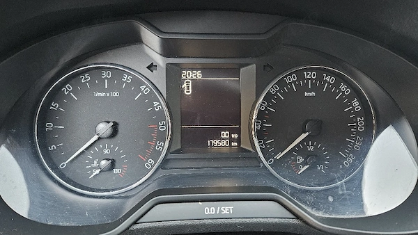 SKODA Octavia 2014 — imagine 3
