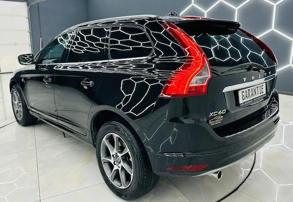 VOLVO XC60 2016 — imagine 3