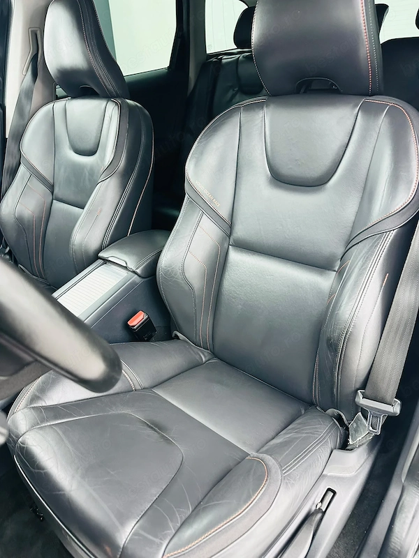VOLVO XC60 2016 — imagine 14