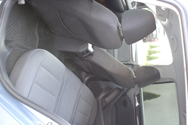 VOLKSWAGEN Golf 2012 — imagine 10