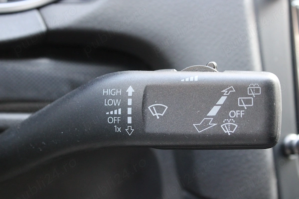 VOLKSWAGEN Golf 2012 — imagine 17