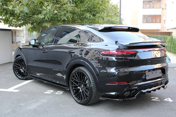 PORSCHE Cayenne 2021 — imagine 4