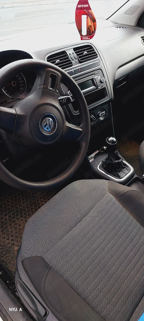 VOLKSWAGEN Polo 2013 — imagine 4