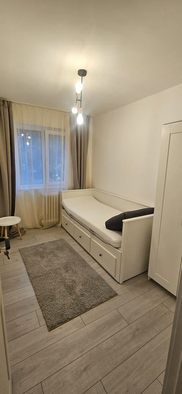 Apartament 3 camere et.1, sagului — fotografia 3