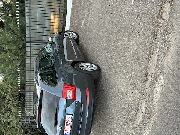 SKODA Octavia 2015 — imagine 3