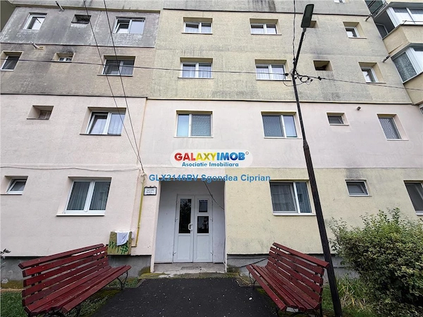 Apartament 2 Camere Zarnesti 30 Km Brasov — fotografia 1