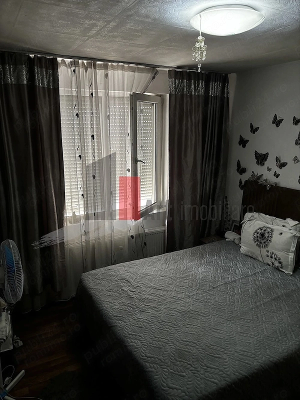 Vând apartament cu 3 camere și 2 băi în zona Militari — fotografia 3