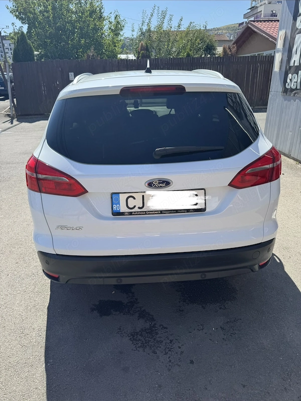 FORD Focus 2015 — imagine 3