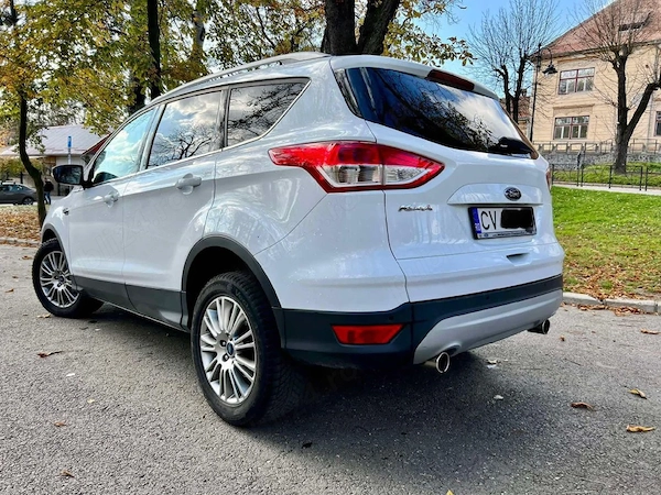 FORD Kuga 2013 — imagine 2