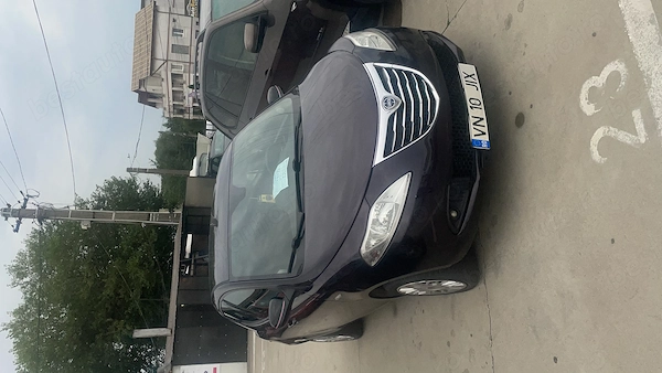 LANCIA Ypsilon 2014 — imagine 4
