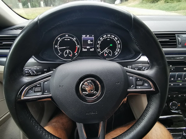 SKODA Superb 2016 — imagine 6