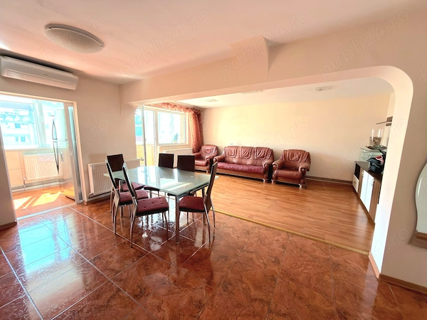 Apartament 3 camere Calea Calarasilor sup 80 mp — fotografia 1