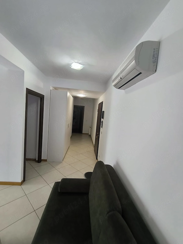 Proprietar,inchiriez apartament 3 camere — fotografia 3