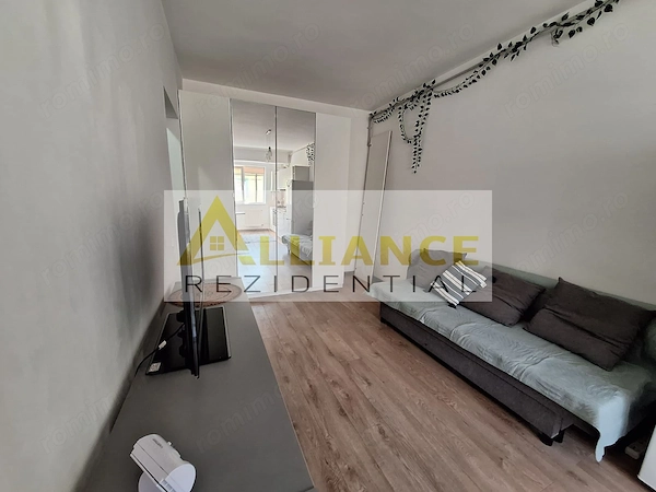 APARTAMENT 2 CAMERE TIP STUDIO DE VÂNZARE ÎN EXCLUSIVITATE — fotografia 1