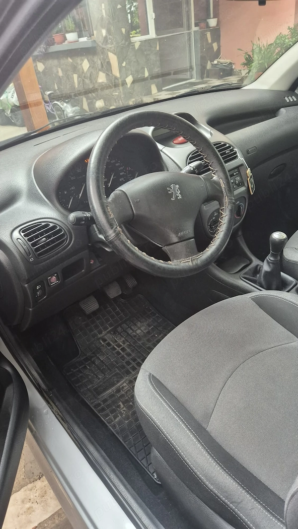 PEUGEOT 206 2009 — imagine 7