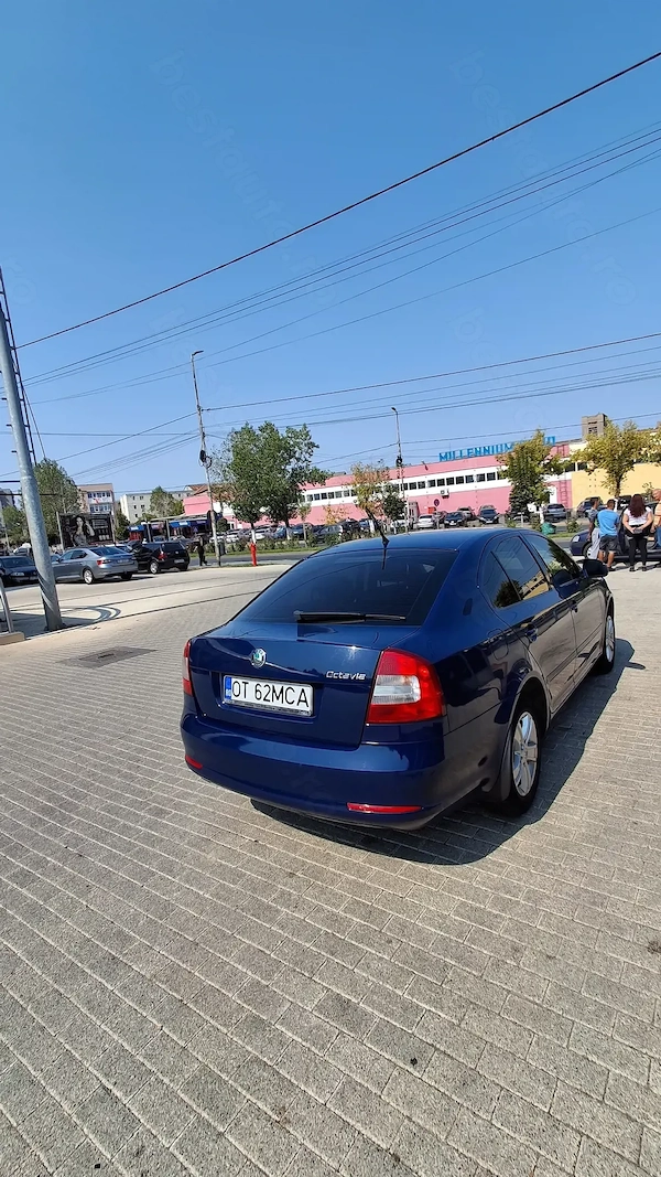 SKODA Octavia 2012 — imagine 6