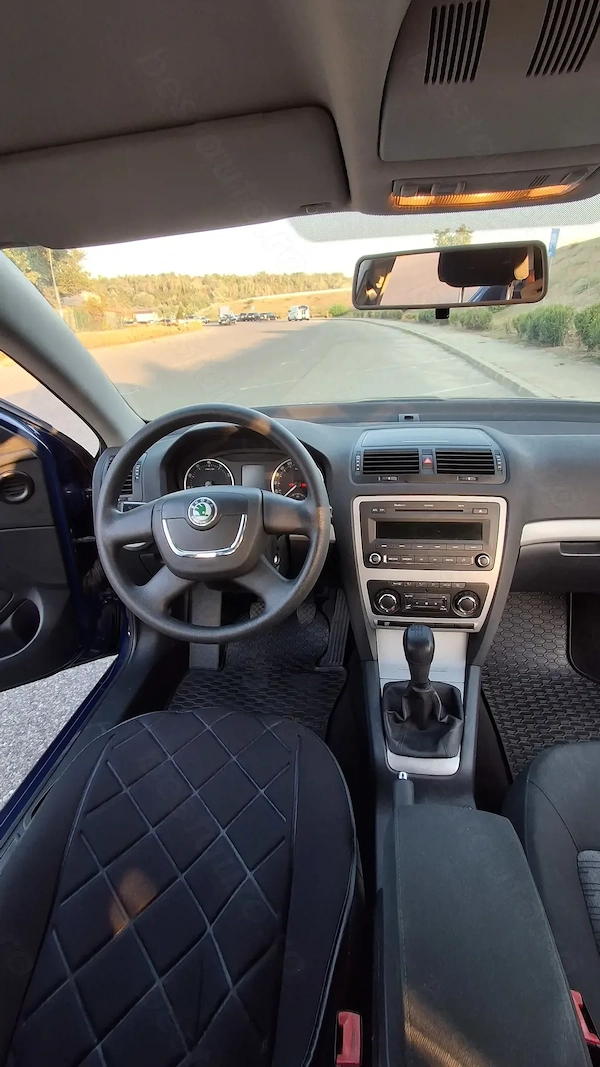 SKODA Octavia 2012 — imagine 7