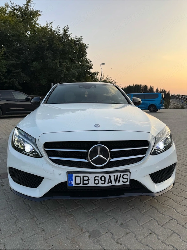 Mercedes AMG C300 H Pano Burmester Night 360