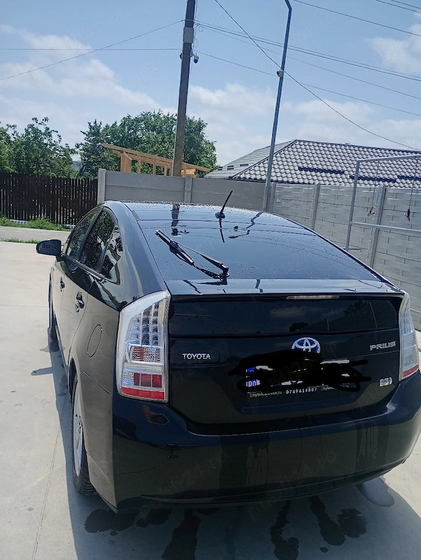 TOYOTA Prius 2010 — imagine 5